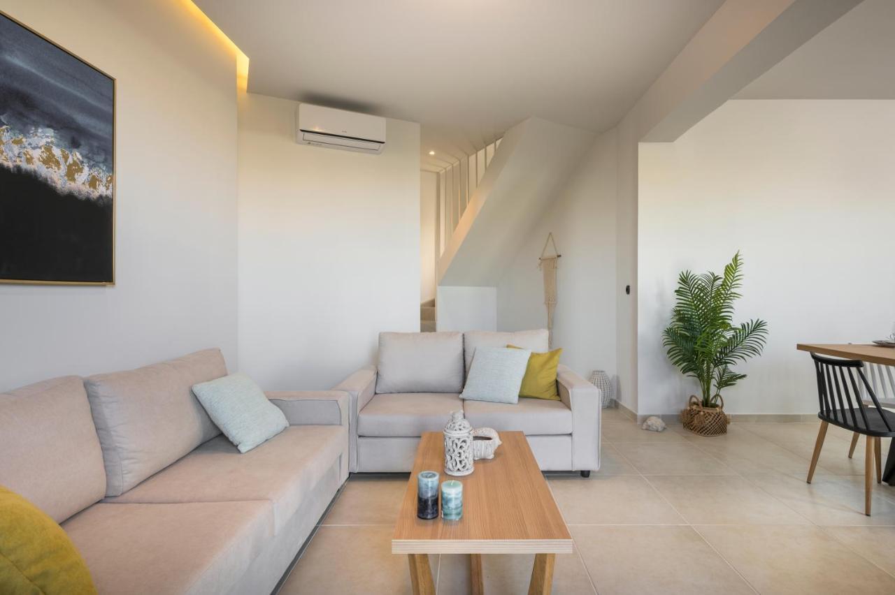 Aegean Breeze Luxury Apartments Next To The Sea Maleme  Bagian luar foto