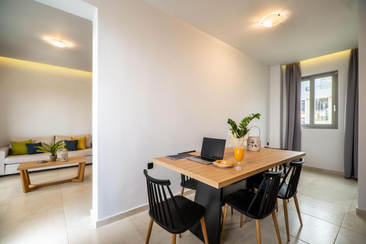 Aegean Breeze Luxury Apartments Next To The Sea Maleme  Bagian luar foto